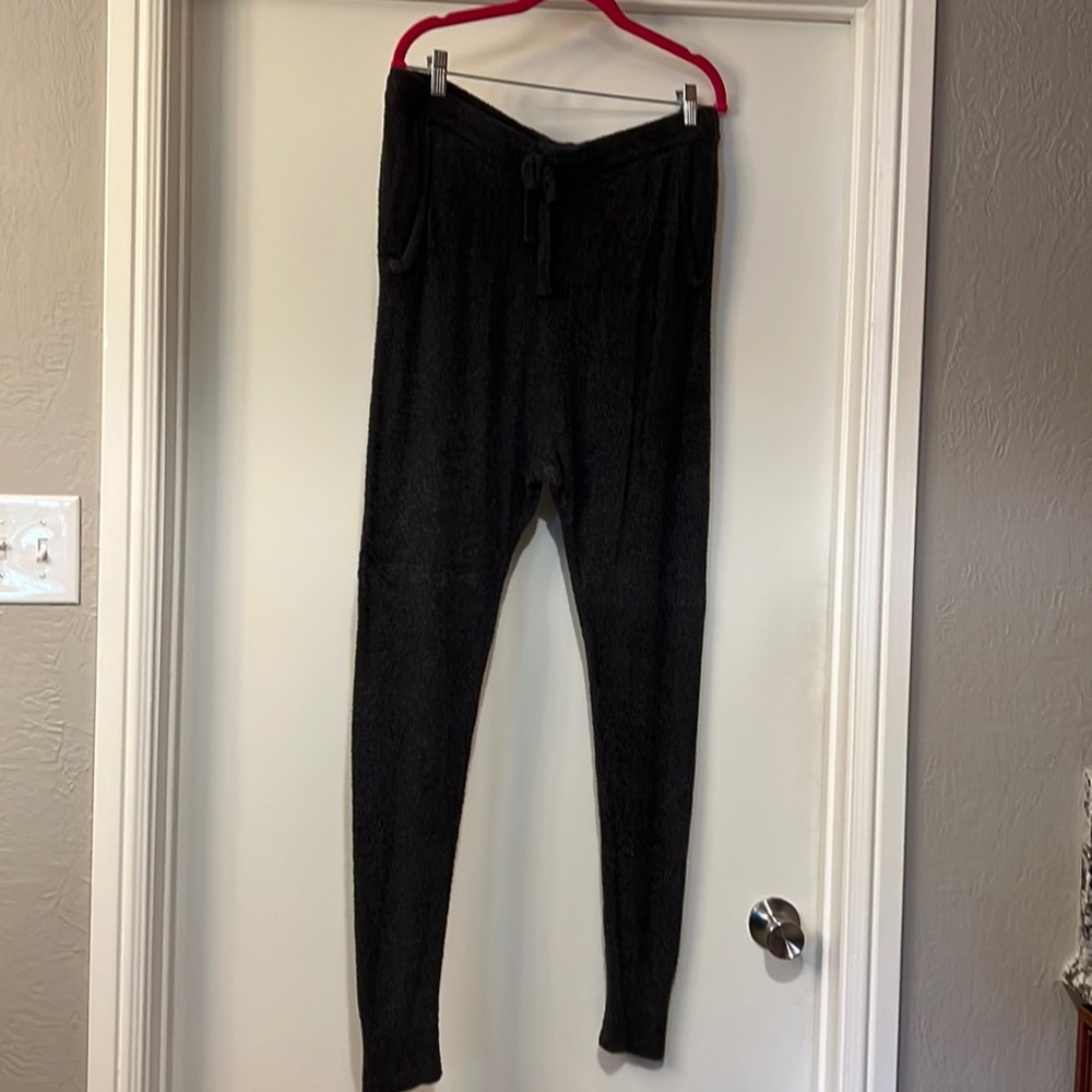 Barefoot Dreams Size Large Granite (Charcoal Gray) Cozychic Lite Joggers